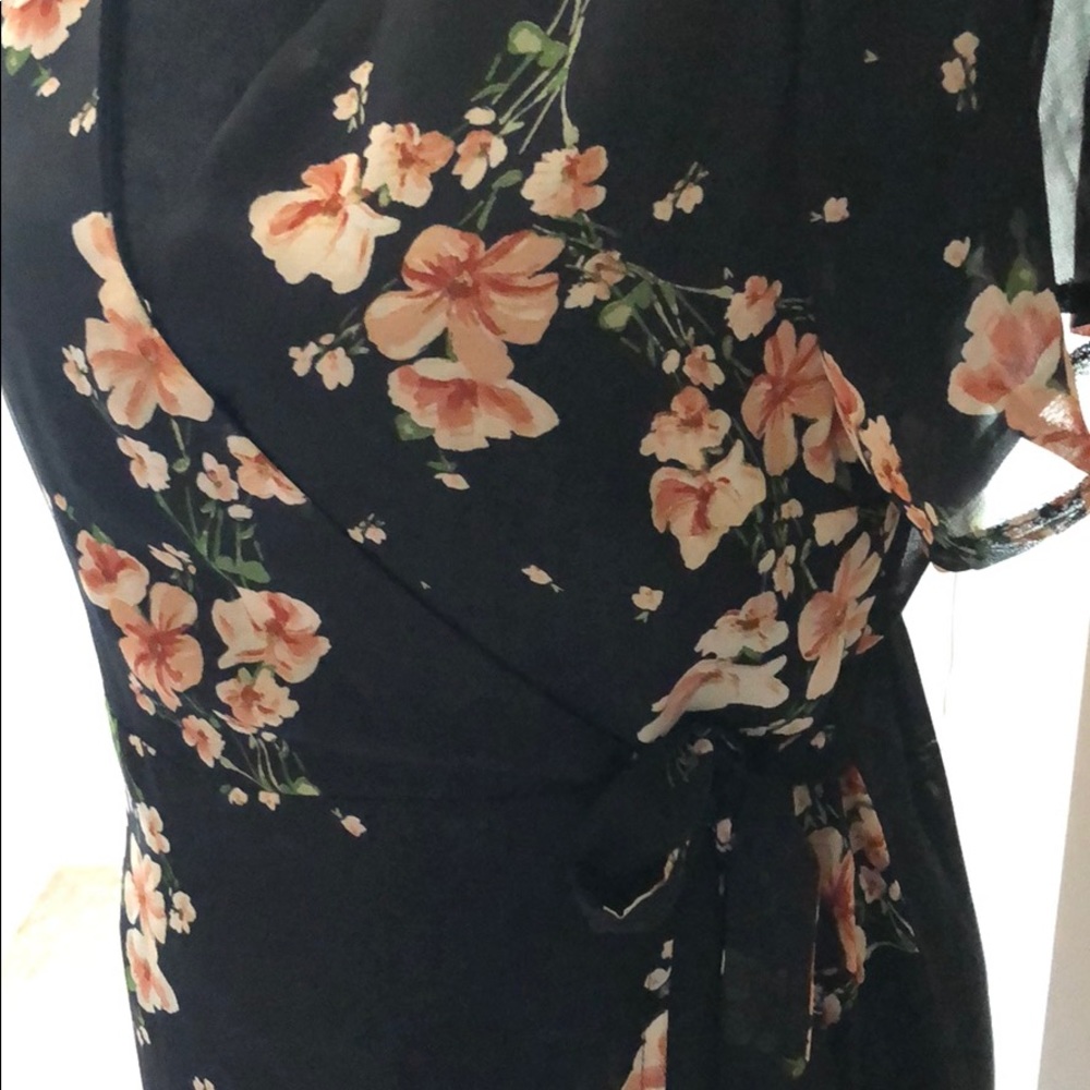 Sundress - Picture 3 of 3